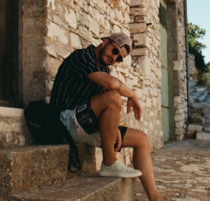 Sébastien J.